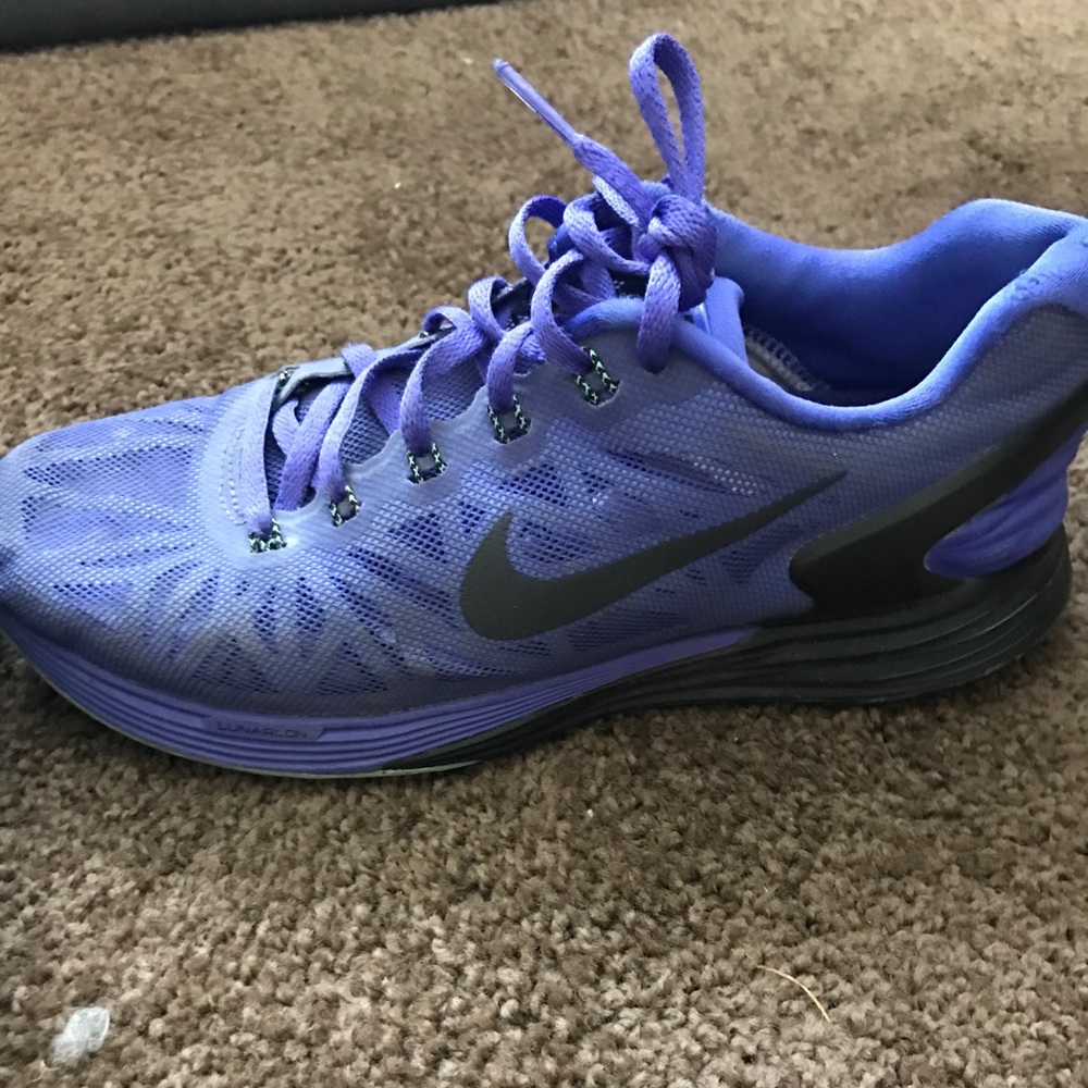 Nike shoes